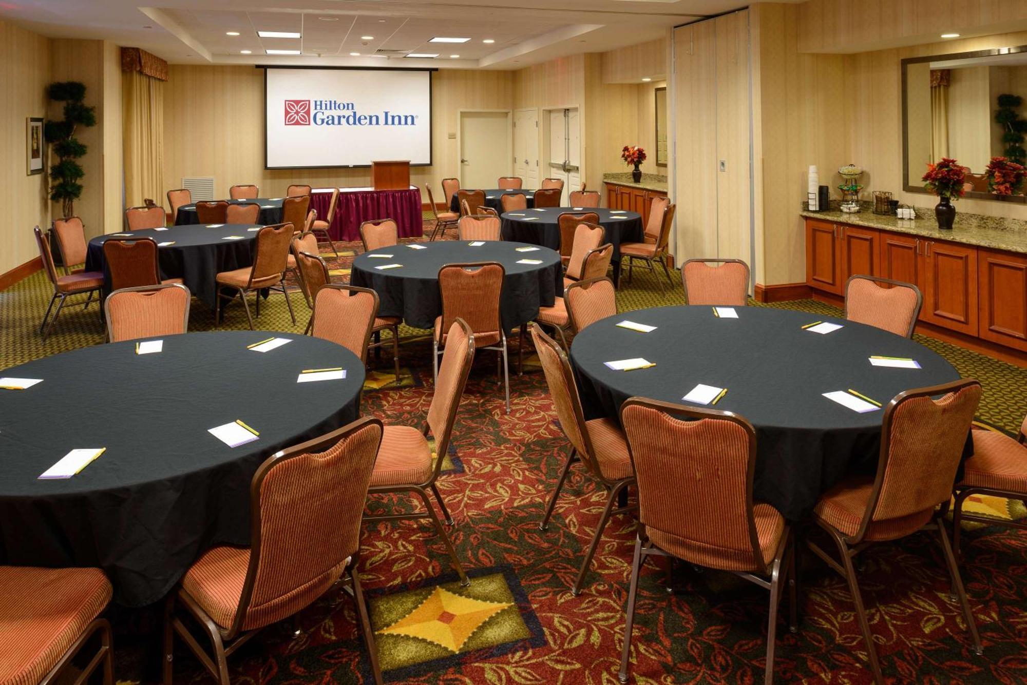 Hilton Garden Inn Джоплин Экстерьер фото
